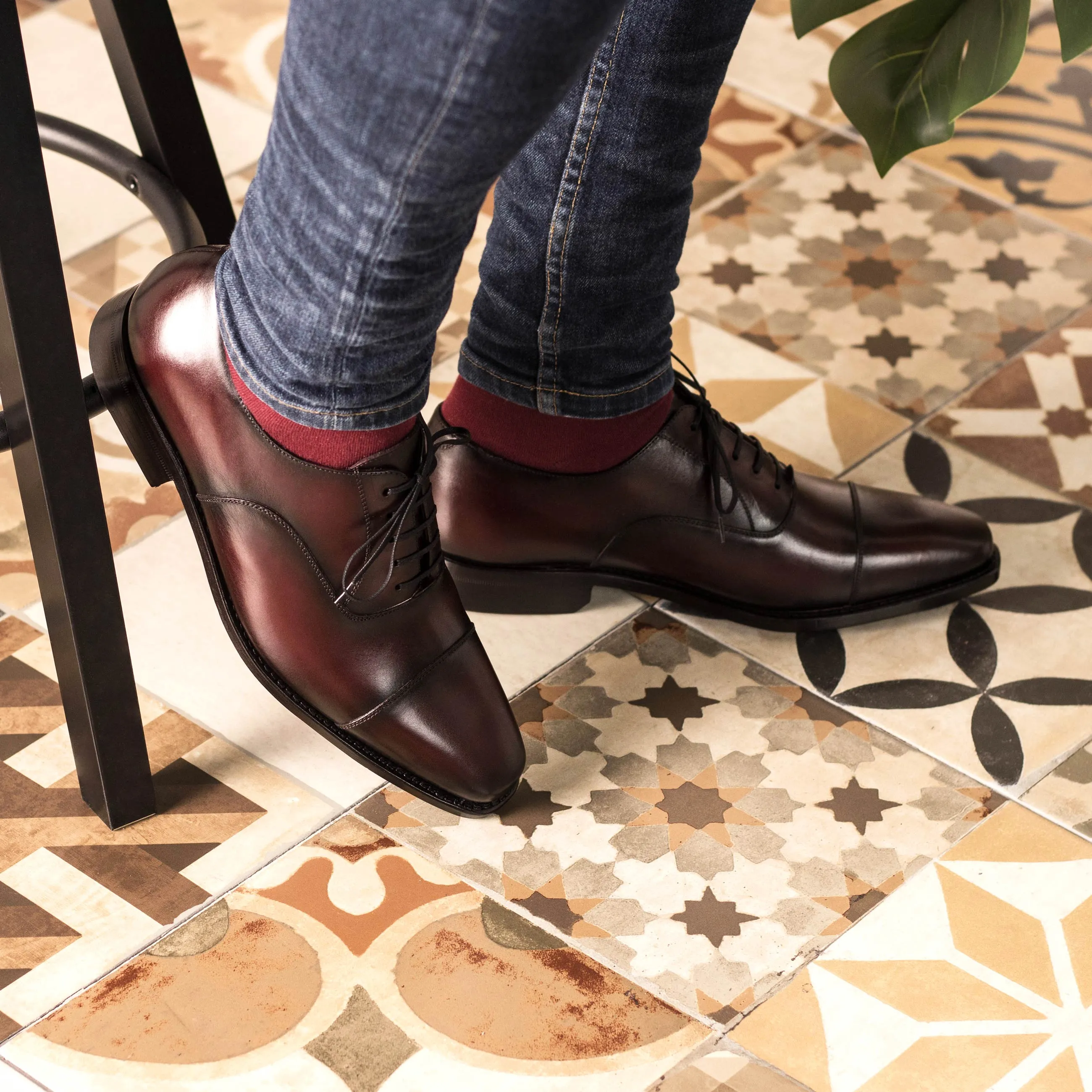 CAPTOE BURGUNDY (CLASSIC-M1)