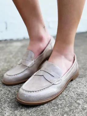 Chinese Laundry Beloved Patent Loafer In Nude