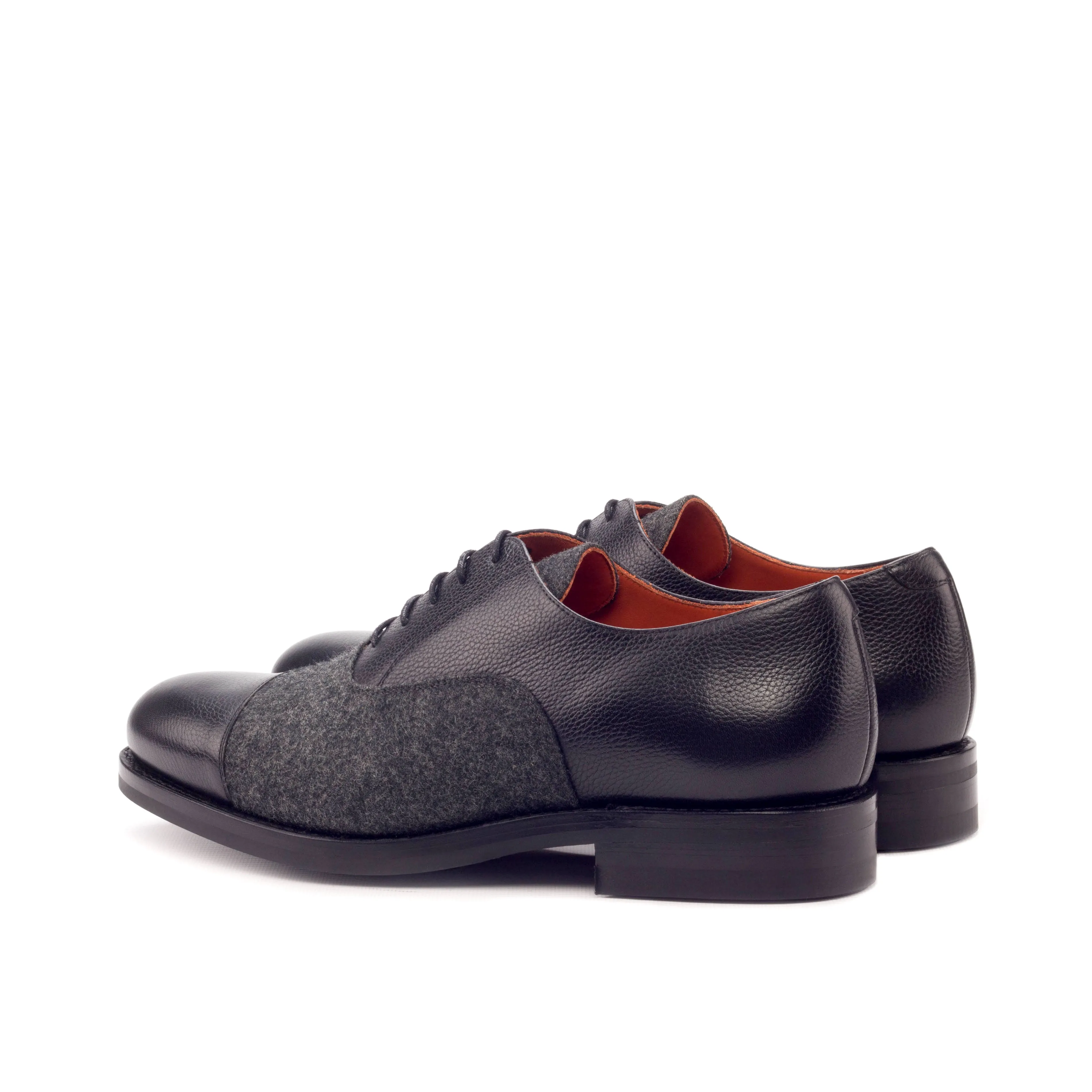 DapperFam Rafael in Dark Grey / Black Men's Flannel & Italian Full Grain Leather Oxford