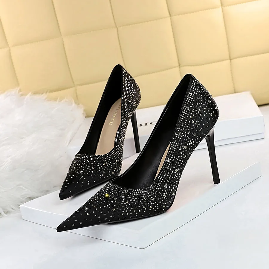 Exquisite Western-style Seductive Satin Diamond-Embellished Women's Party Shoe