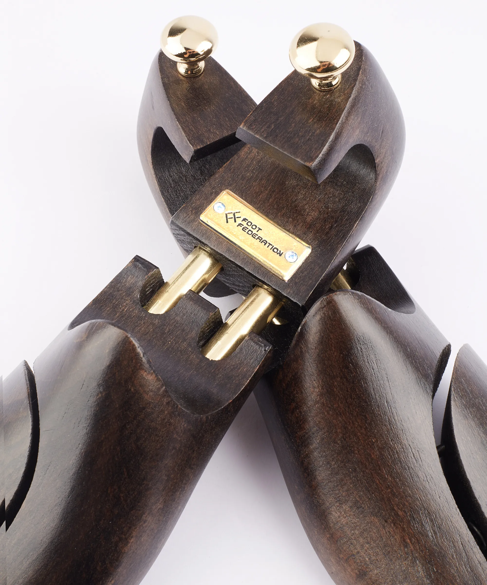 FOOT FEDERATION BLACK COLOR MEN'S WOODEN SHOE TREE WITH TWIN TUBES