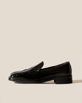 GUERA POLISHED - Interwoven Slip-On Loafer