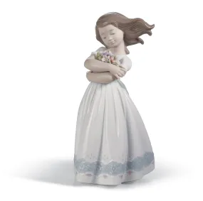 Lladro Tender Innocence Girl Figurine