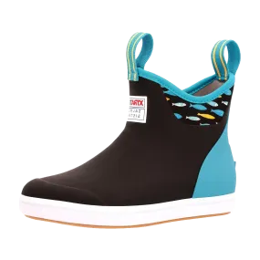 Tails & Scales Deck Boot (Size 6)